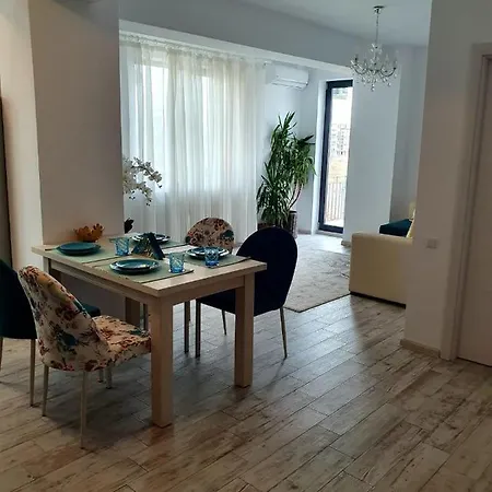 Delfin2 아파트 Năvodari